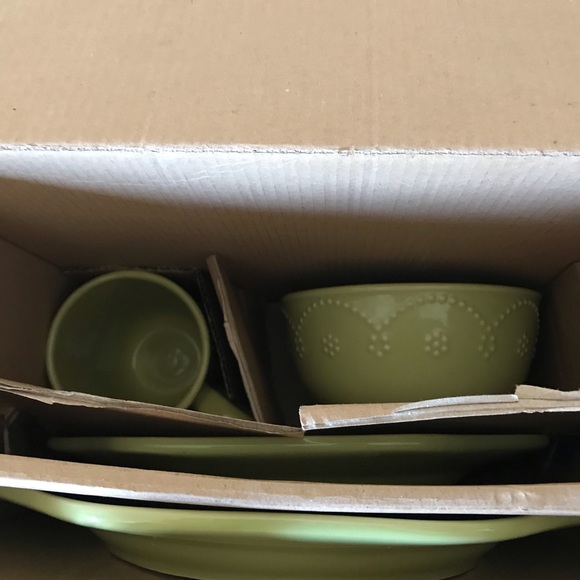 Food Network Dish-ware - Picture 2 of 3